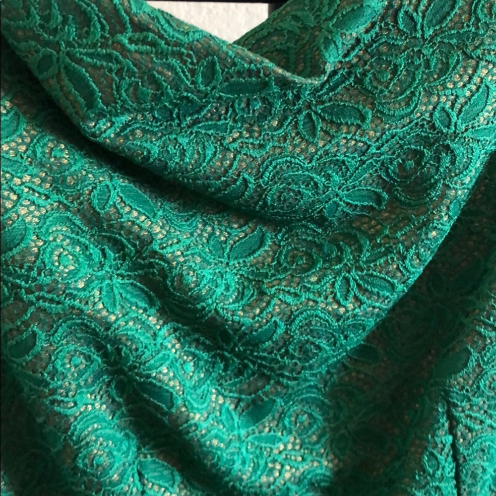Dress - Picture 2 of 4